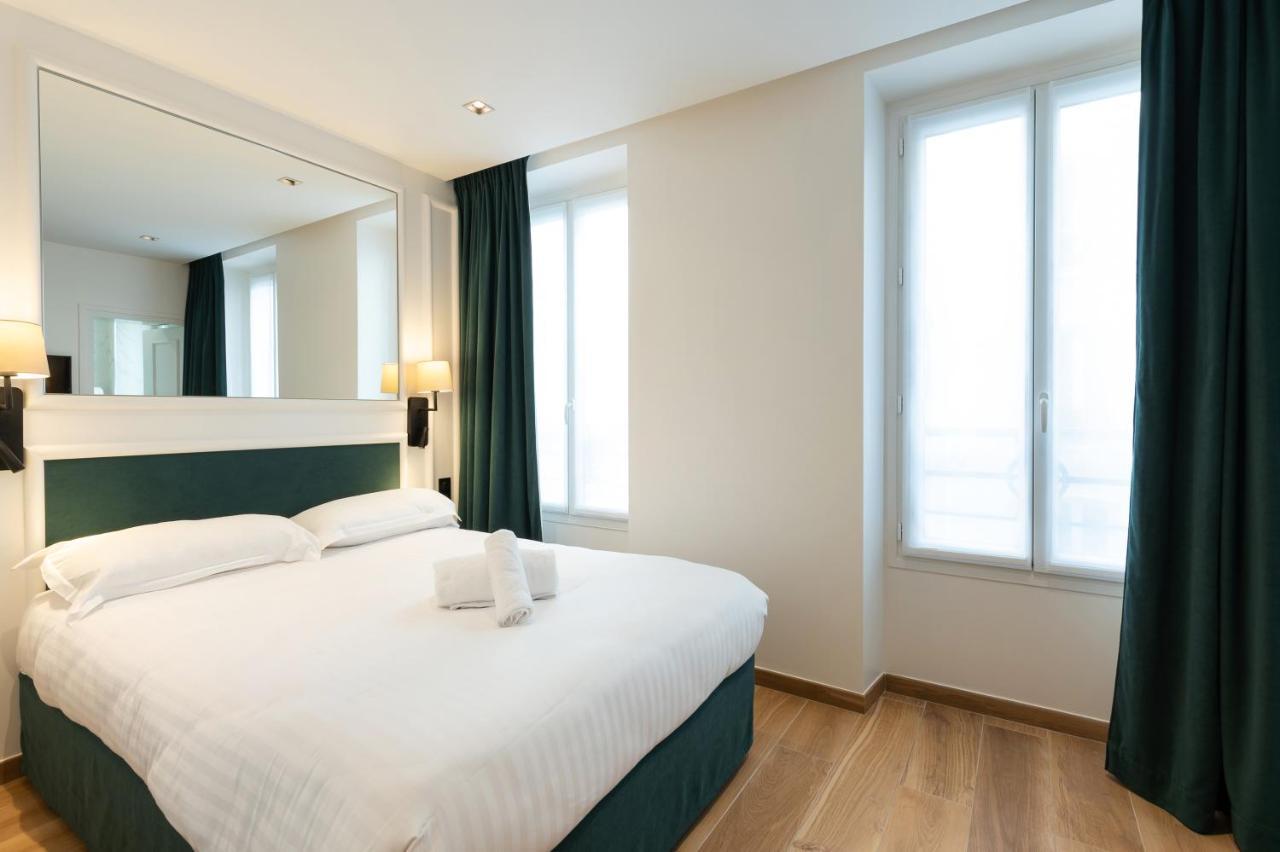 Hotel Au Coeur De Republique Parijs